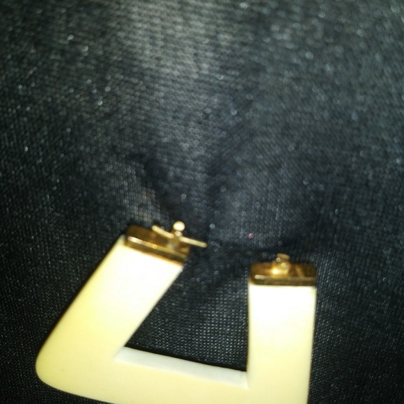 SOLD - Picture 3 of 8